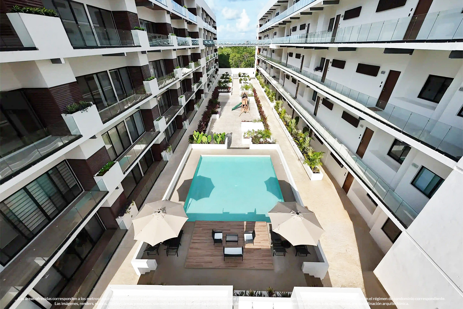 H Living Cancún