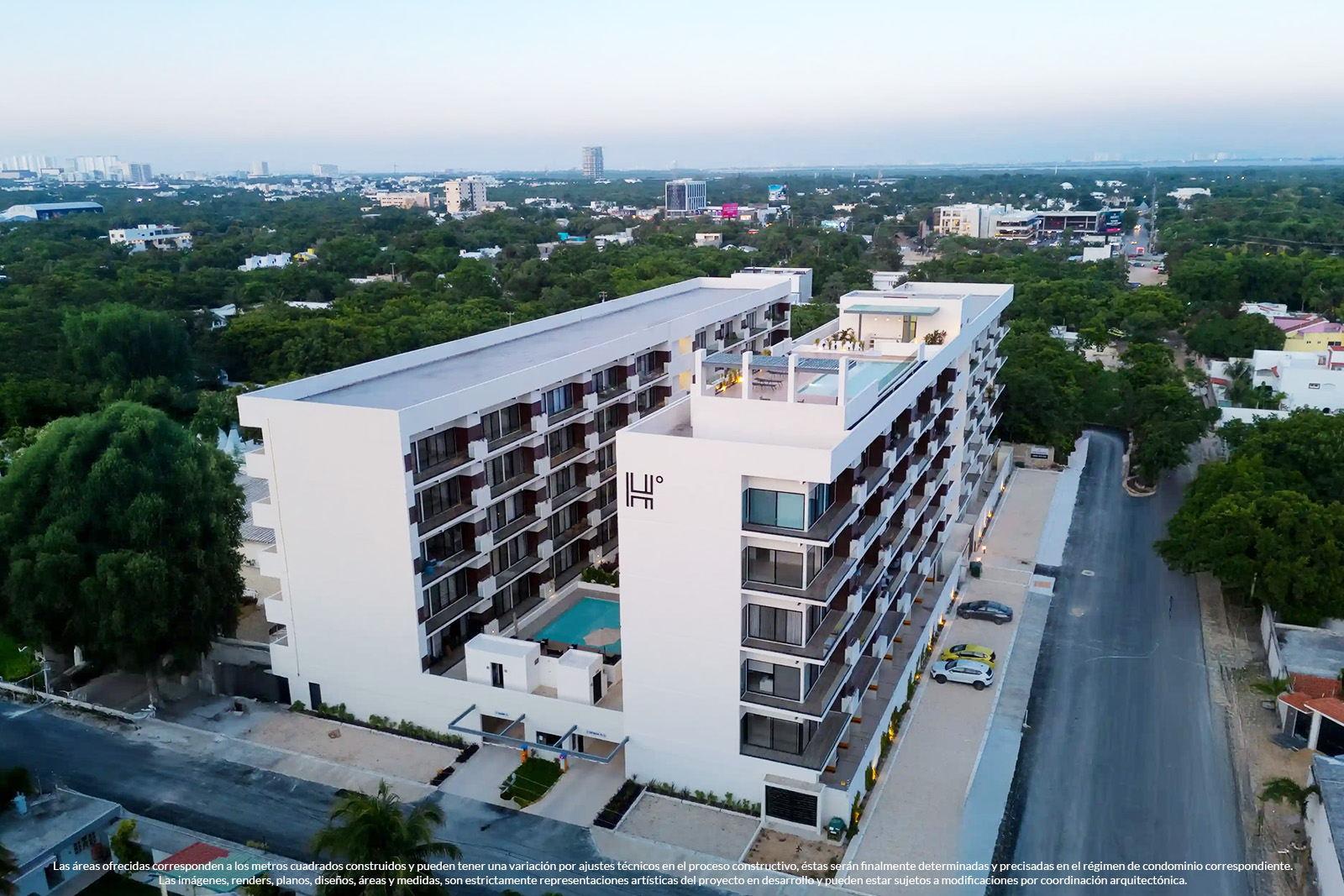 H Living Cancún