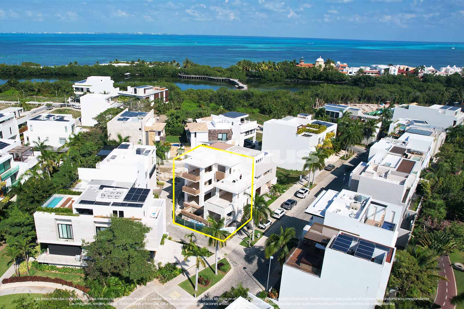 Residencia en La Laguna, Puerto Cancún                             